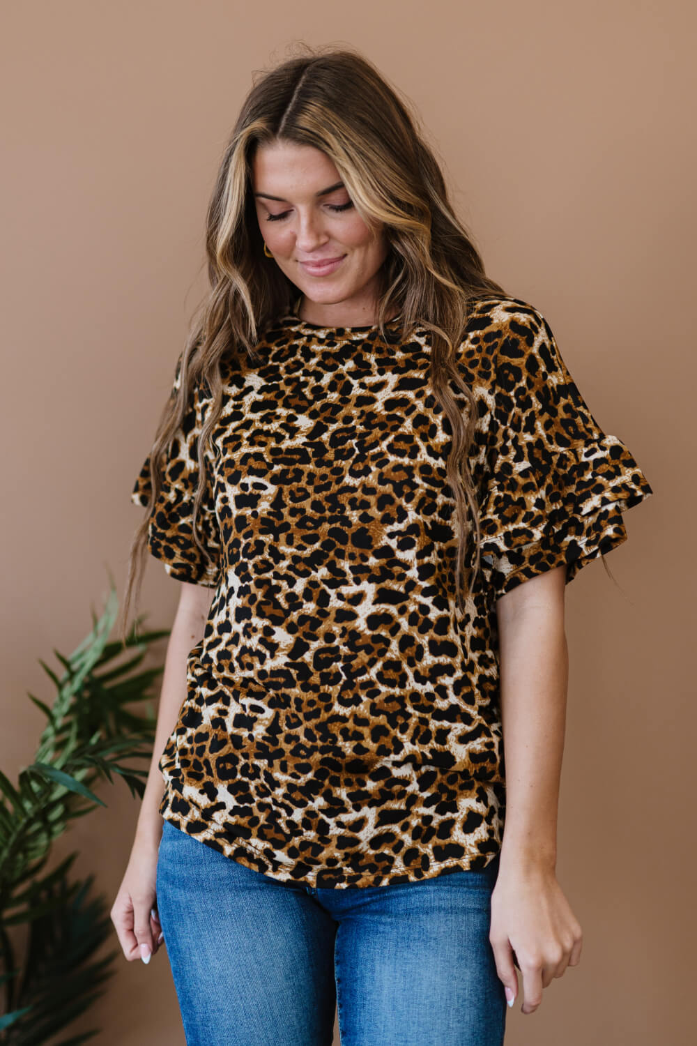 Lookin' Fabulous Full Size Run Leopard Print Tee